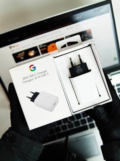 Google Original 30W USB-C PD Fast Charger with Type-C Cable | Pixel Fast Charging Adapter